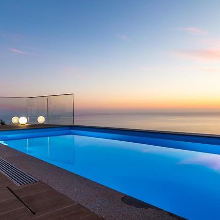 A&M House II Luxury Holidays Home 阿科达卡列塔 外观 照片