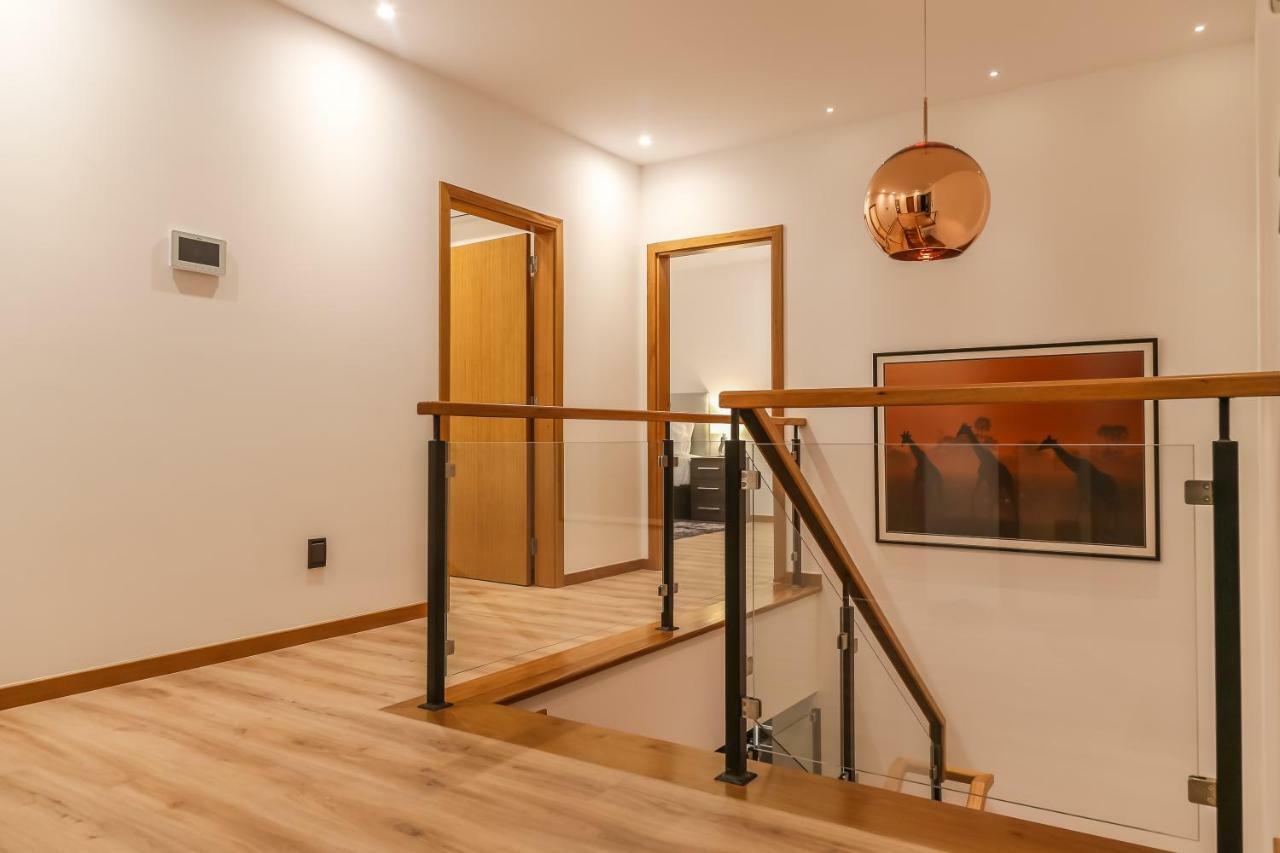 A&M House II Luxury Holidays Home 阿科达卡列塔 外观 照片