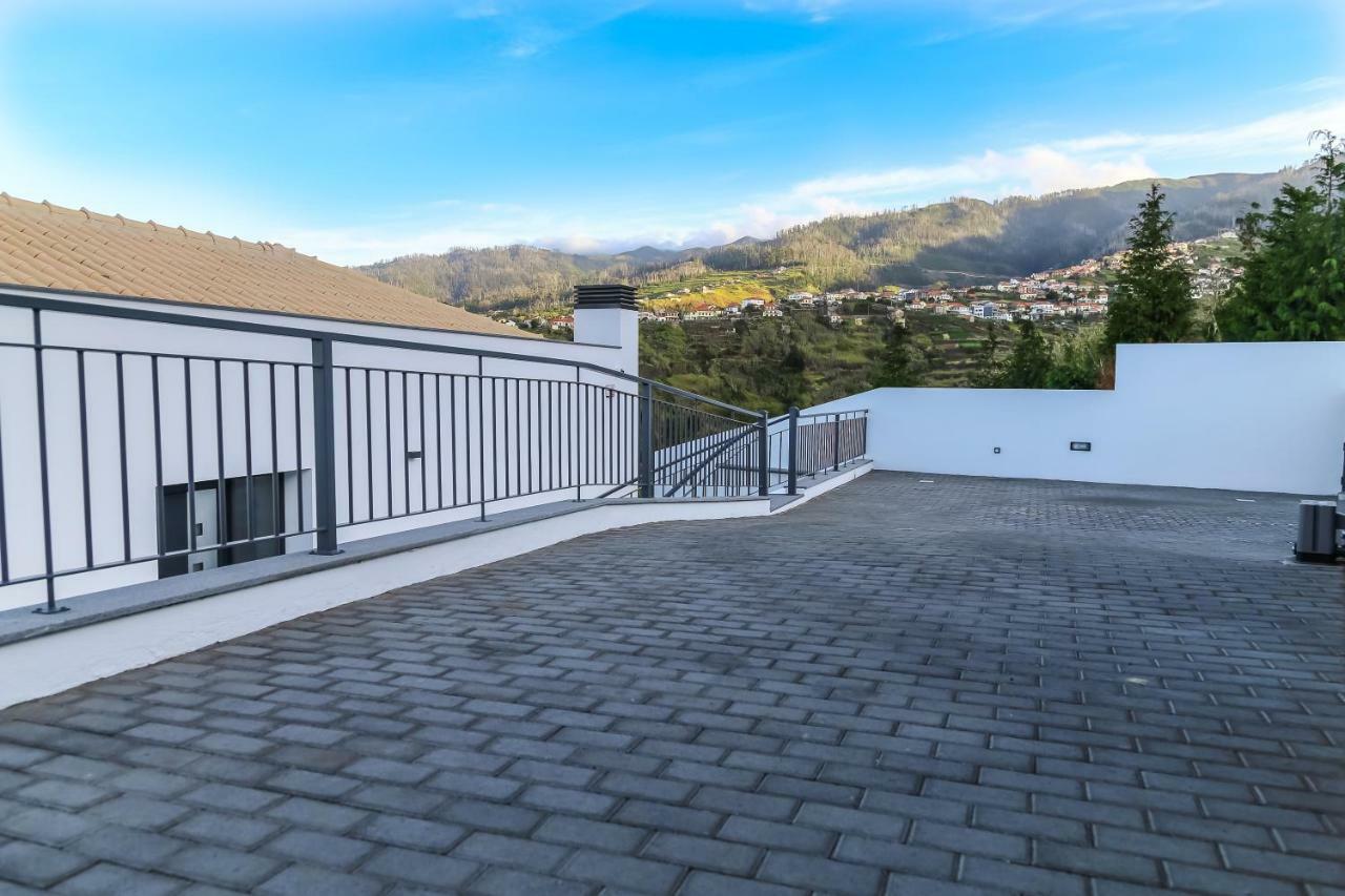 A&M House II Luxury Holidays Home 阿科达卡列塔 外观 照片